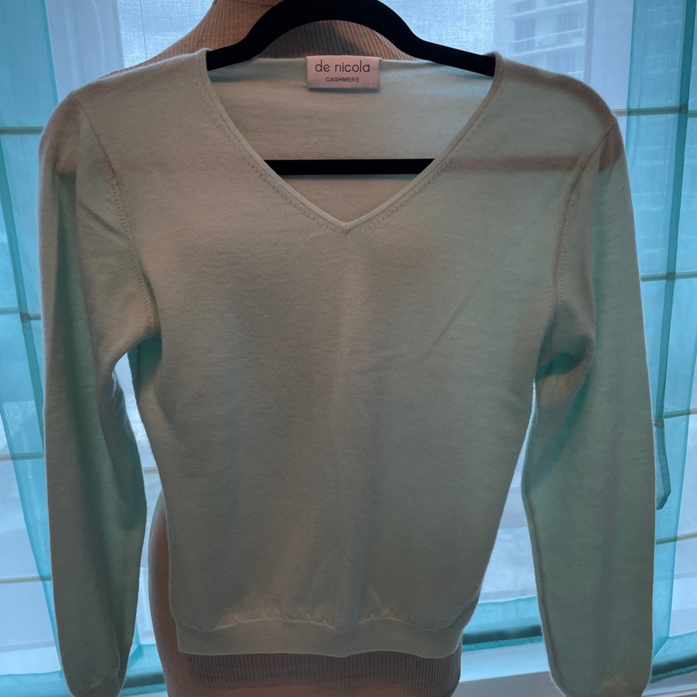 Cashmere Light Blue sweater